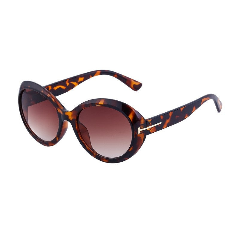 Ladies Trendy Fashion Oversized Cat Eye Sunglasses