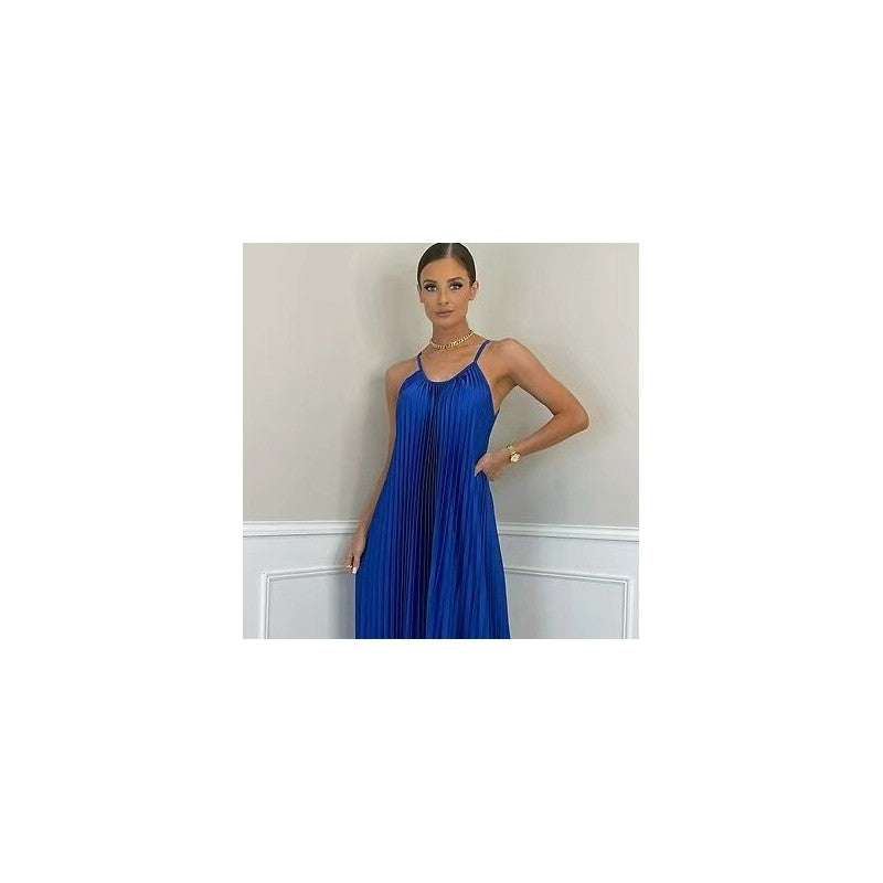 Chic Pleated Maxi Halter Dress