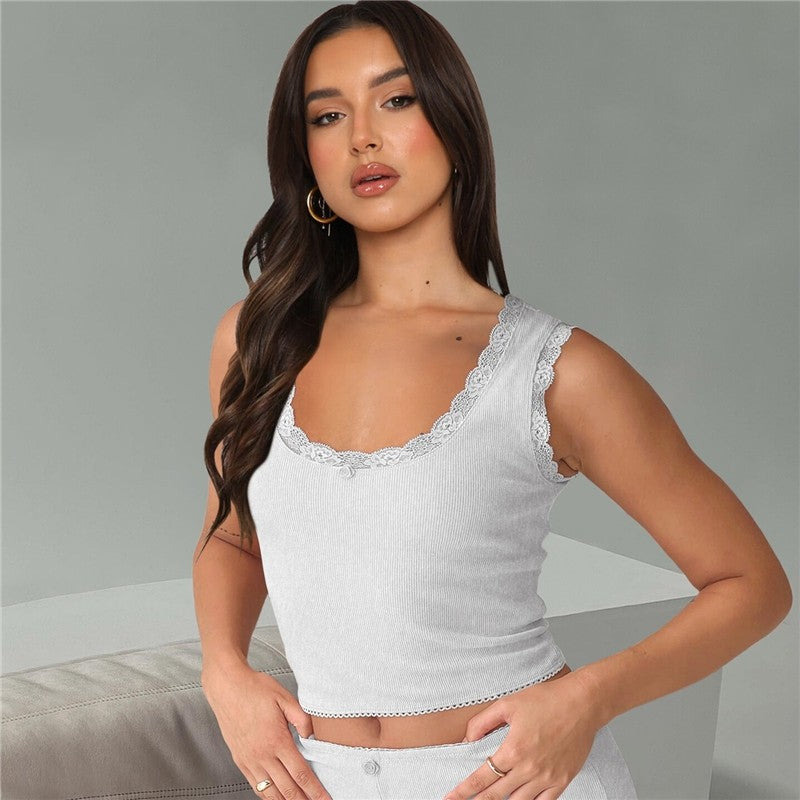 High-Waisted Shorts Set with Lace Splicing and Suspender Detail