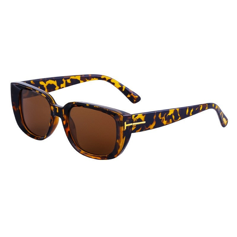 Ladies' Retro Small Frame Cat Eye Sunglasses