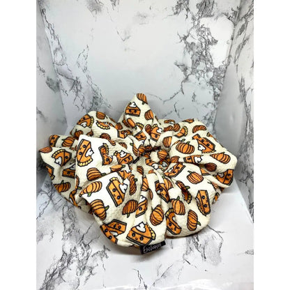 Cute Pumpkin Pie Thanksgiving Bullet Scrunchie