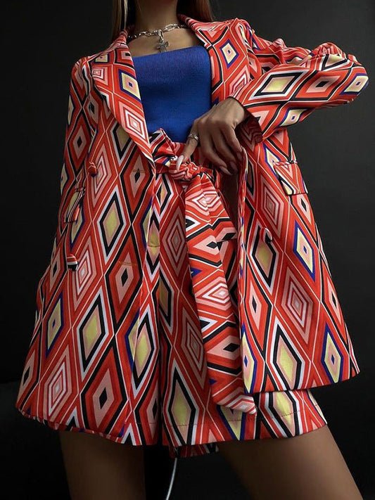 Long Sleeves Loose Buttoned Pockets Printed Notched Collar Blazer Top + Shorts Bottom Two Pieces Set