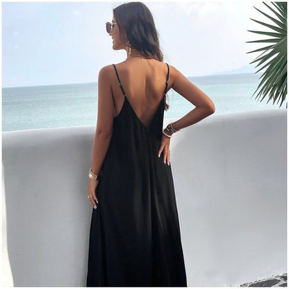 Chic Monochrome Strappy Dress