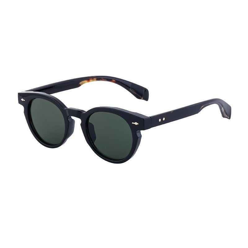 Stylish Oval Frame Sunglasses For Women