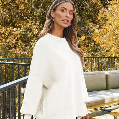 Sure! Here is an optimized title for your clothing product in English:

"Cozy Round Neck Batwing Sleeve Knit Swe