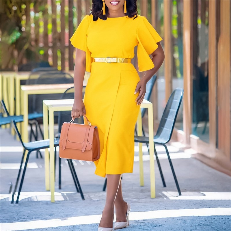 Sleek Bodycon Dress with Lotus Leaf Hem in Solid Color