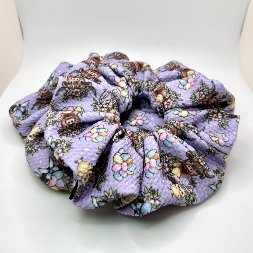 Highland Cow Easter Bullet Scrunchie