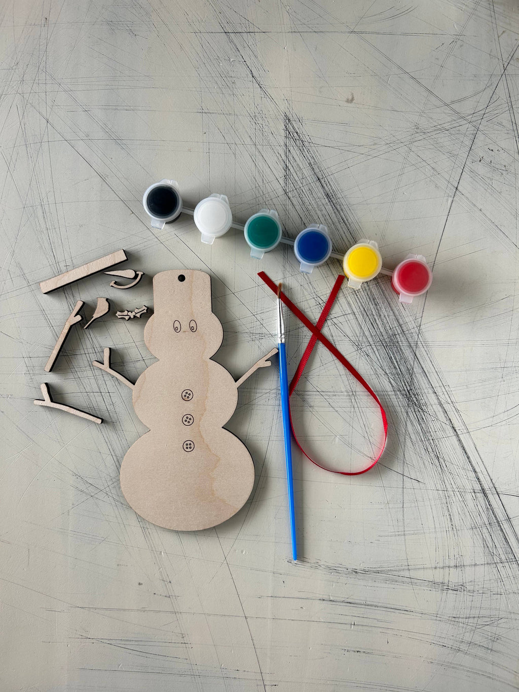 Build Your Own Snowman Ornament Paint Kit