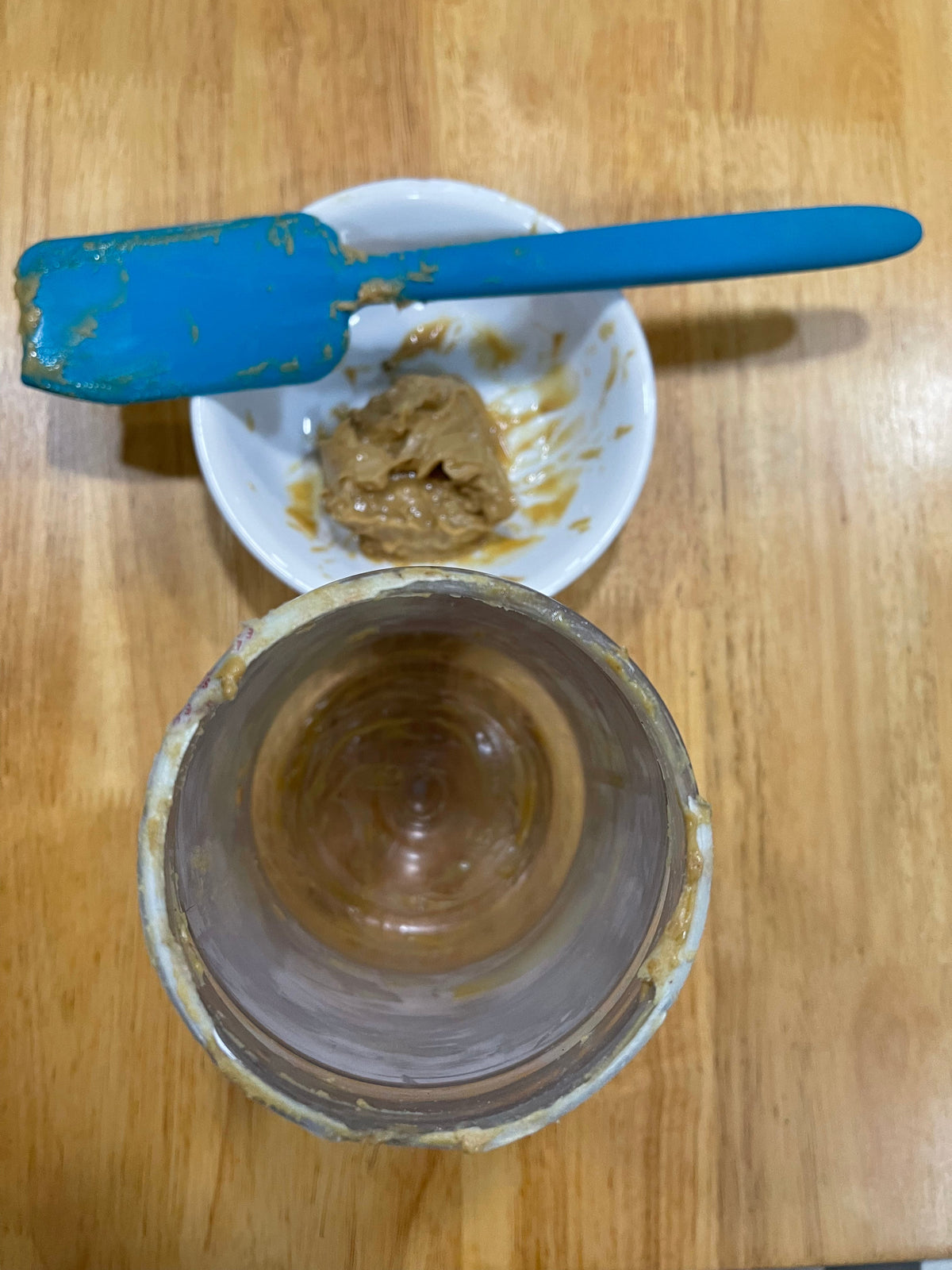 Silicone Scraper/Spatula – Scrape&Save PB – Flexible Kitchen Scraper for Hard-To-Get-At Jars, Such as Peanut Butter