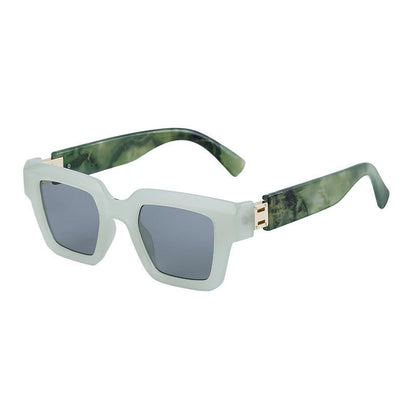 Women's Trendy Lightweight And Fashionable Square Sunglasses
