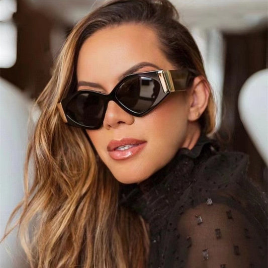 Ladies Fashion Oversized Wide-Leg Sunglasses