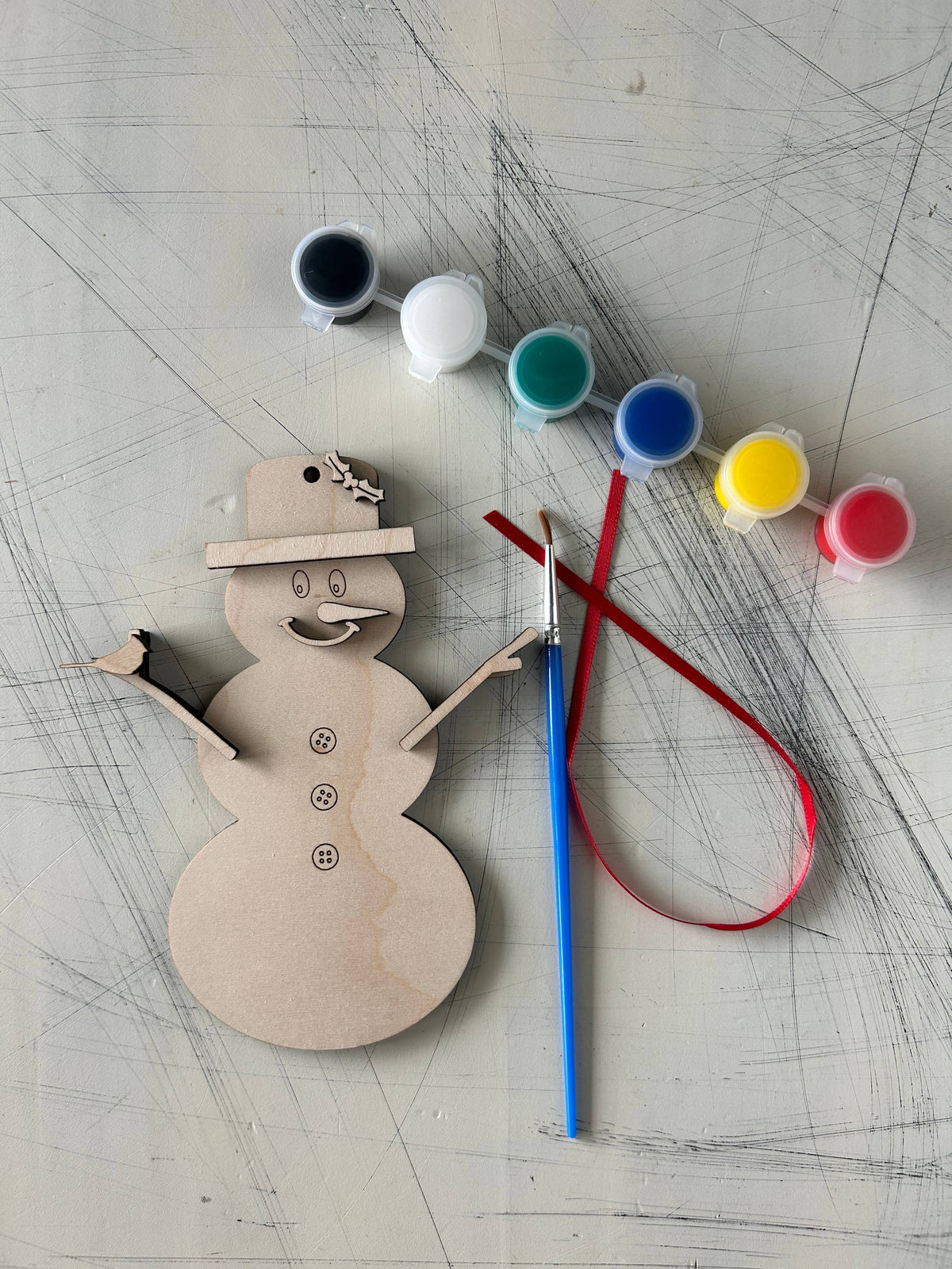 Build Your Own Snowman Ornament Paint Kit