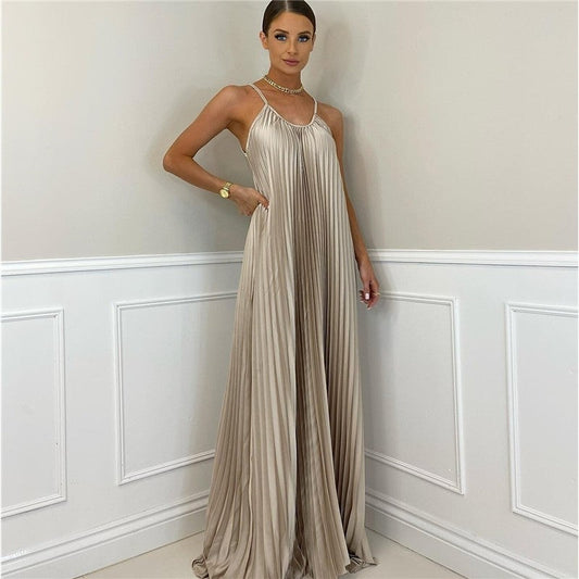 Chic Pleated Maxi Halter Dress