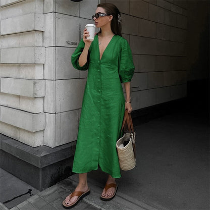 Sure! Here is an optimized title for your clothing product in English:

"Chic V-Neck Dress with Backless