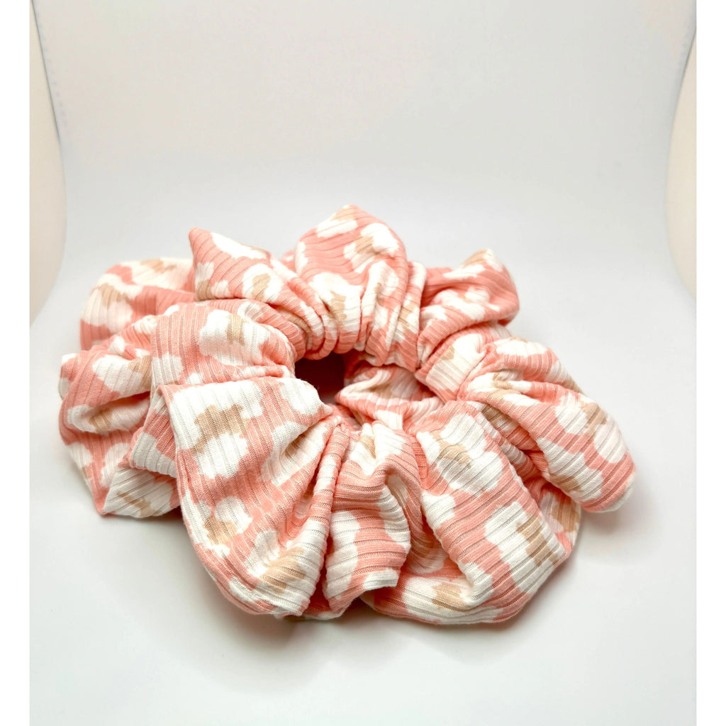 Pink Cheetah Ribbed Scrunchie