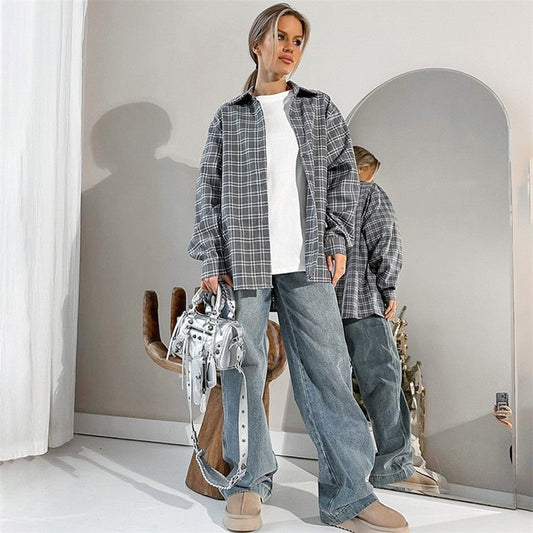 Relaxed Fit Plaid Women's Shirt
