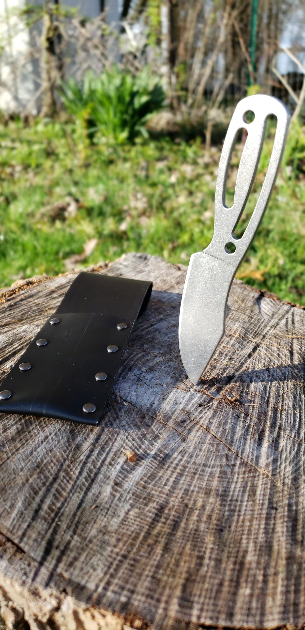 The Grimalkin - Ultra Portable Bushcraft Knife