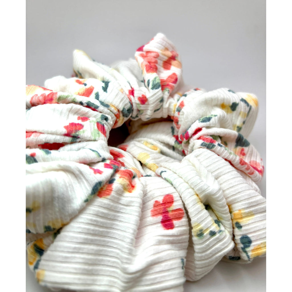 White Floral Summer Ribbed Scrunchie
