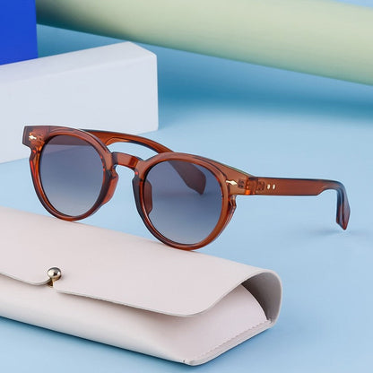 Stylish Oval Frame Sunglasses For Women