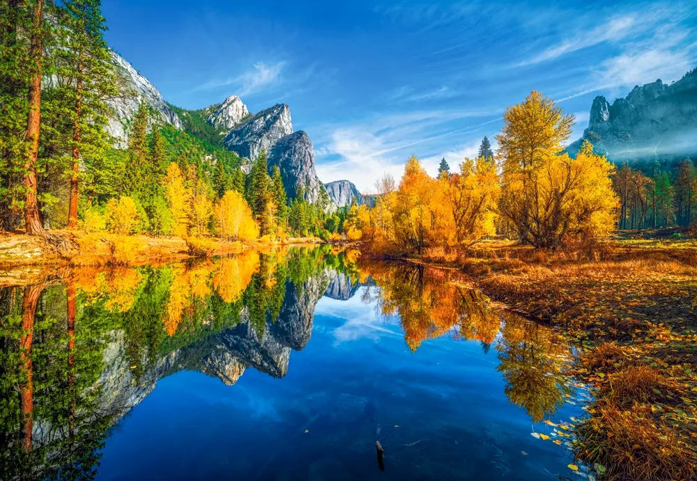 1000 Piece Jigsaw Puzzle, The Three Brothers, Yosemite National Park, USA, Autumn landscape puzzle, Relaxing nature puzzle, Adult Puzzle, Castorland C-105489-2