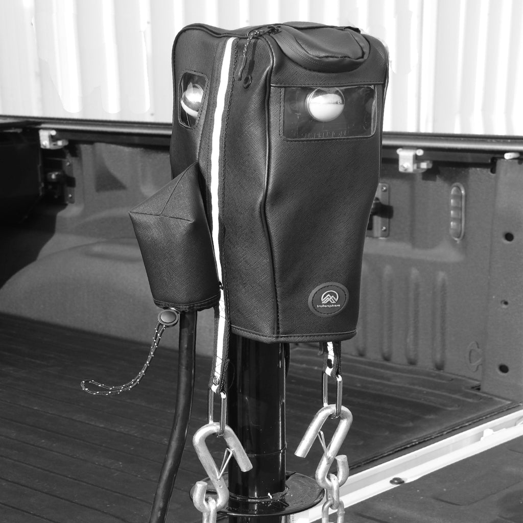 Clever Cover for Suspension