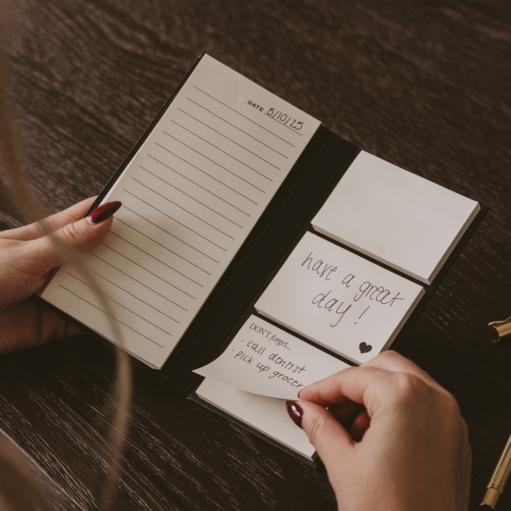 *NEW* Portable Sticky Notes Booklet - Stationery & Gifts