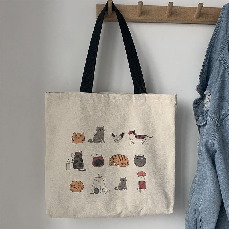 Literary Canvas Bag with Large Capacity and Single Shoulder Design