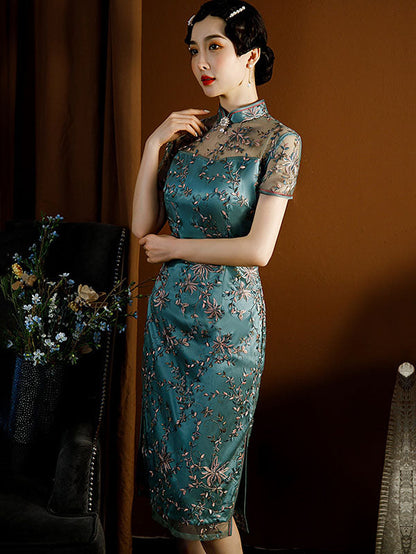 Vintage Tie-Dyed Hollow Beaded Split-Side Stand Collar Silk Cheongsam