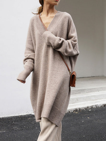 Stylish Long Sleeves Loose Solid Color V-Neck Sweater Dresses