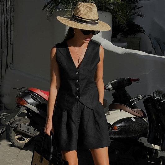 Casual Two-Piece Suit with Sleeveless Single-Breasted Vest and Shorts in Solid Color