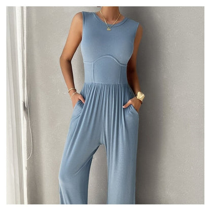 Sleek Sleeveless Jumpsuit in Solid Color