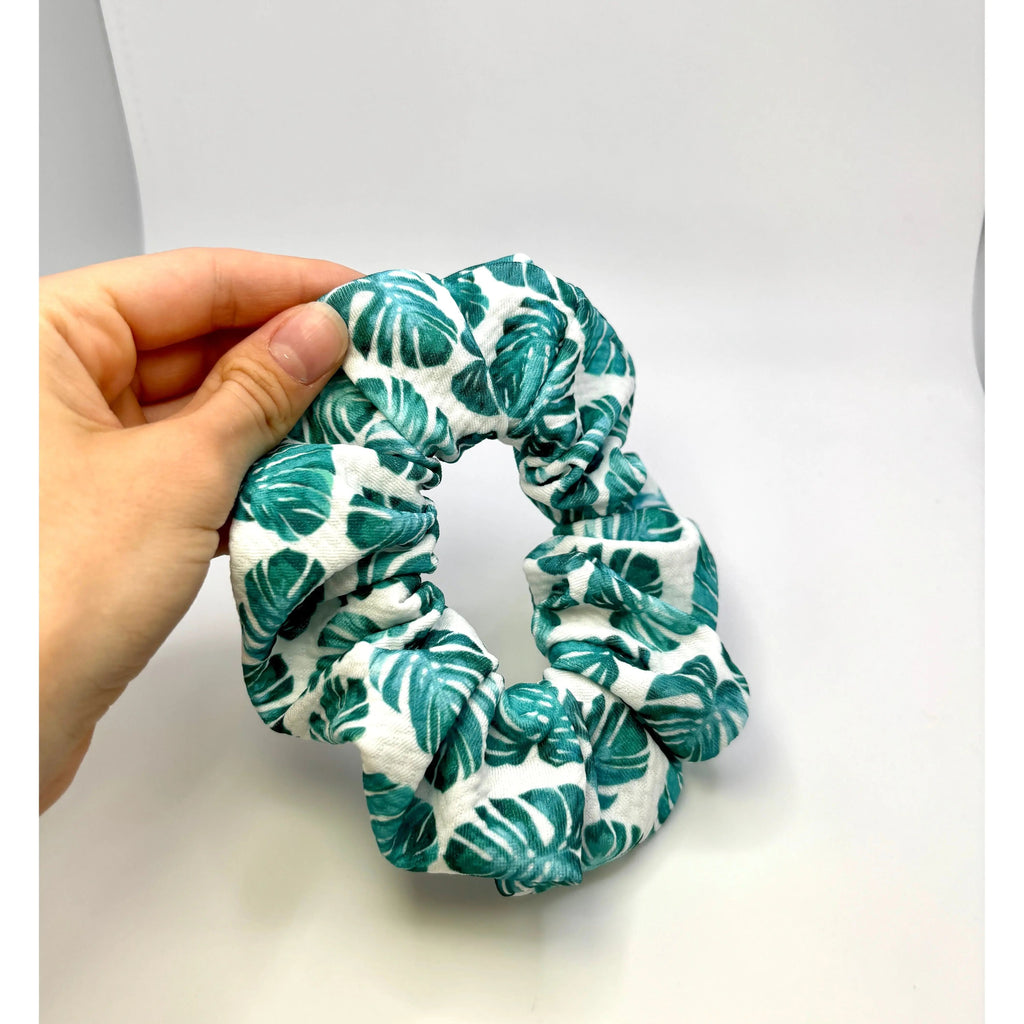 Mini Monstera Leaf Bullet Scrunchie