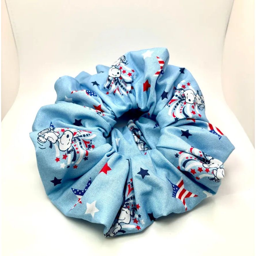 Snoopy Patriotic Scrunchie