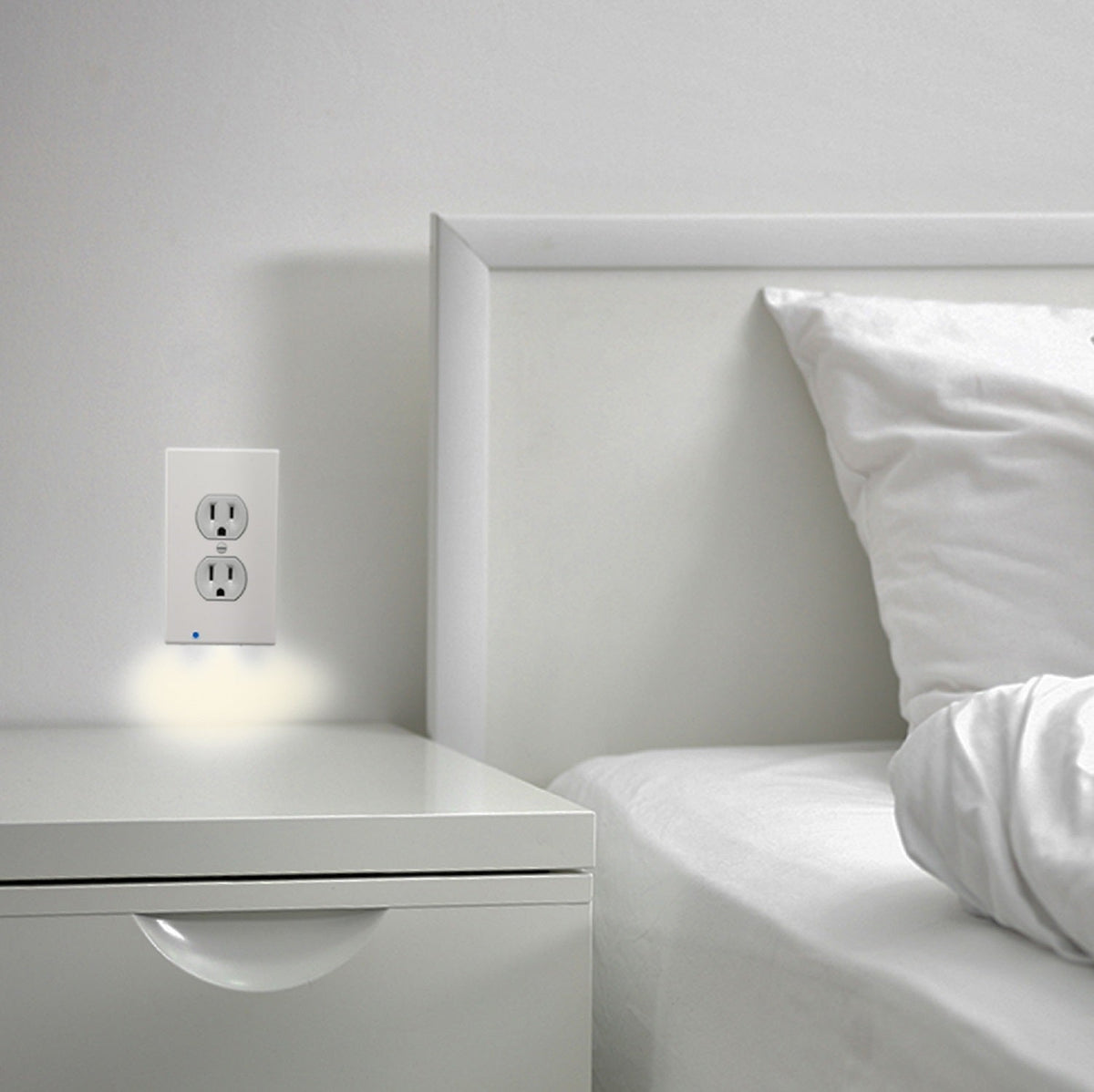 5-Pack Outlet Cover with Built-In LED Night Light - 2 Styles