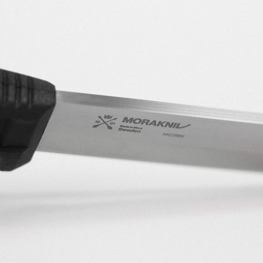 Mora Morkret (S)