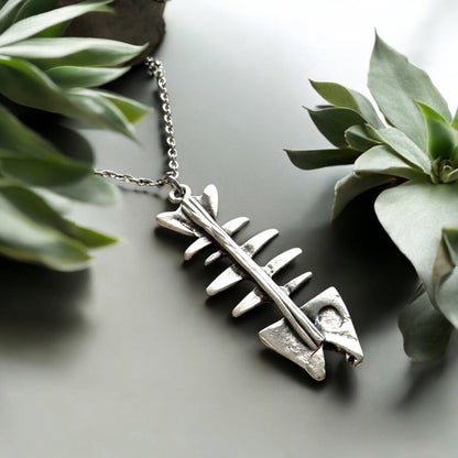 Vintage Fish Bone Necklace Silver Skeleton Pendant Quirky Jewelry