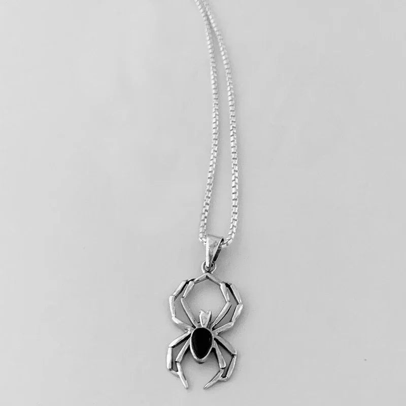 Spider Pendant Necklace | Unisex Punk Animal Jewelry for Hip Hop Style