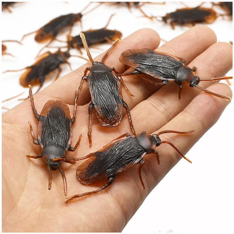 Lifelike Fake Cockroach Gag Props | Horror Joke Prank Toys