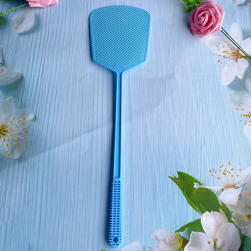 Large Fly Swatter with Extended Handle | Durable Manual Mosquito Swatter