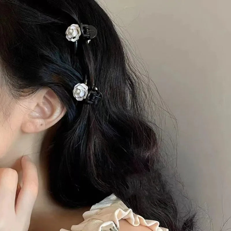 2Pcs Retro French Black Temperament Camellia Small Grip Princess Hair Clip Side Hairpin Clip