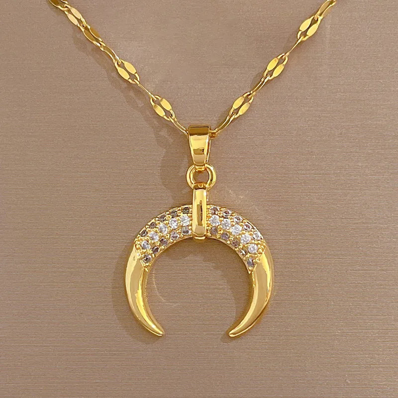 Stainless Steel Crescent Moon Pendant Necklace | Vintage Gold Choker Jewelry for Women