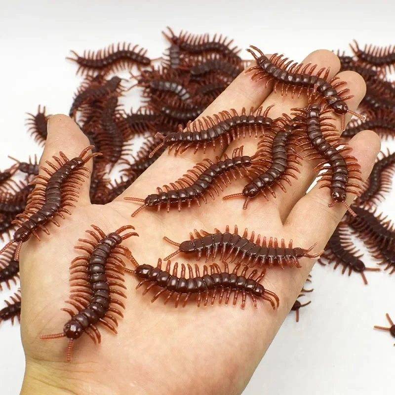 Realistic Fake Cockroaches | Lifelike Prank Toy for Gags and Jokes