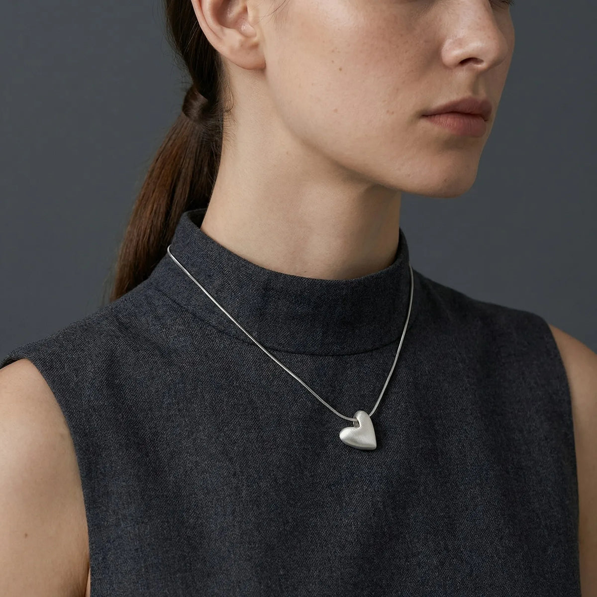 Vnox Minimalism Heart Pendant Snake Chain Necklace for Women Girls, Matte Silver Color Love Pendant Necklace Jewelry Gift