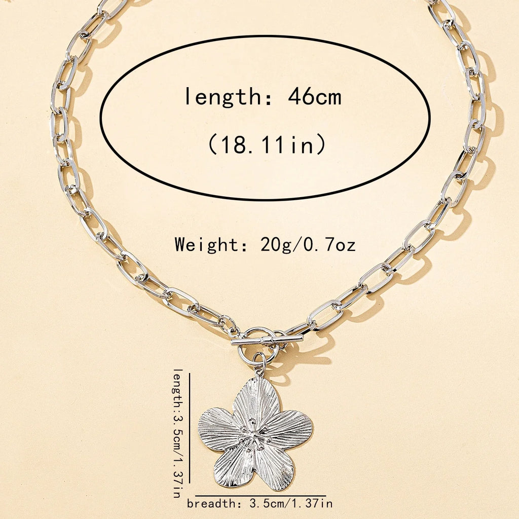 A Fashionable Women's Pendant Necklace, Vintage Simple Wisteria Flower Necklace, Elegant and Versatile Flower Pendant Necklace, No Box