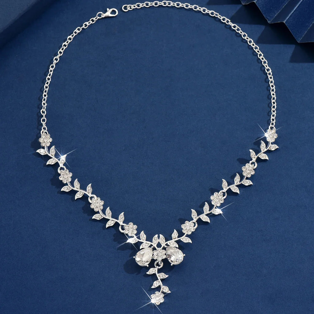 Water Drop Leaf Necklace | Women's Fashion Jewelry for Date and Party