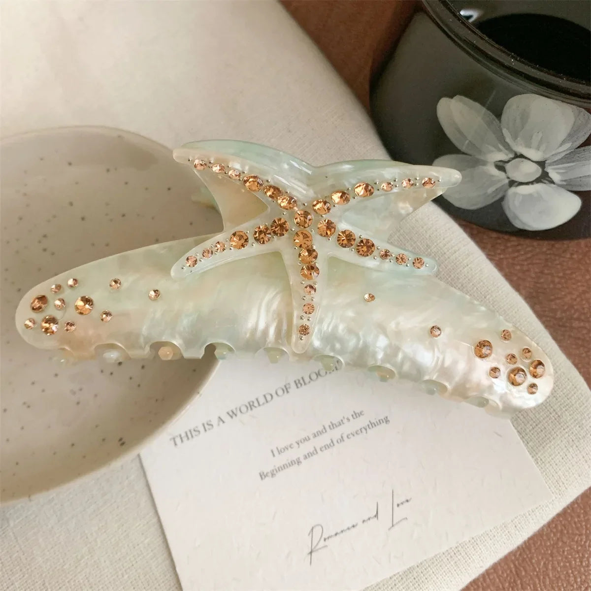 1 diamond-encrusted starfish hair grab super large shark clip three-dimensional acetic acid color hair grab clip