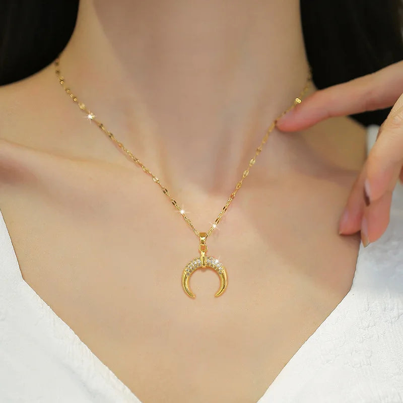 Stainless Steel Crescent Moon Pendant Necklace | Vintage Gold Choker Jewelry for Women