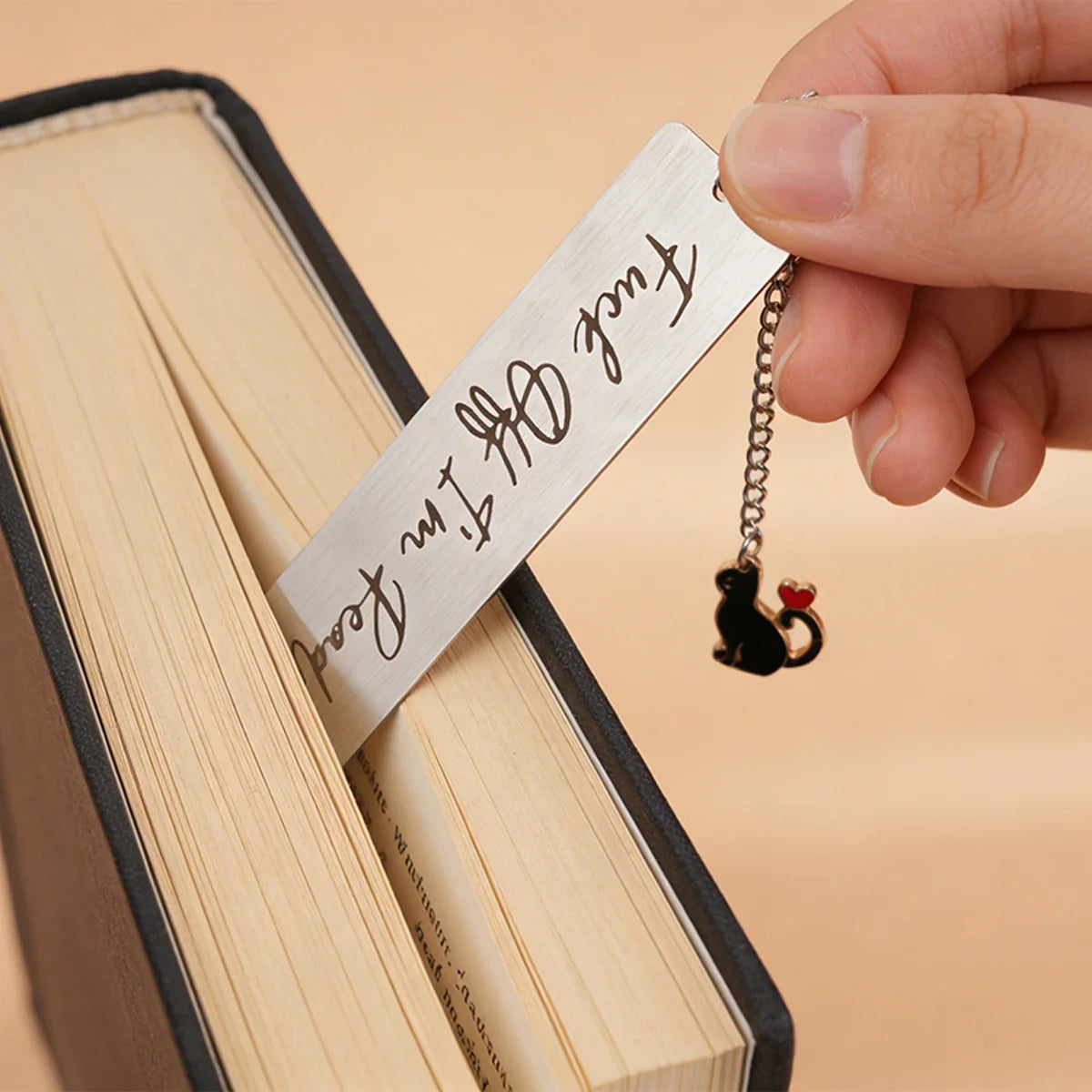 1pc Reading Fun Bookmarks Gifts Funny Book Markers for Women Book Accessories for Reading Lovers Bookmarks for Women Book Lovers