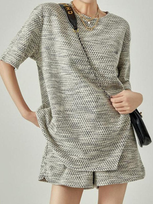 Loose Short Sleeves Solid Color Round-Neck T-Shirts Top + Shorts Bottom Two Pieces Set