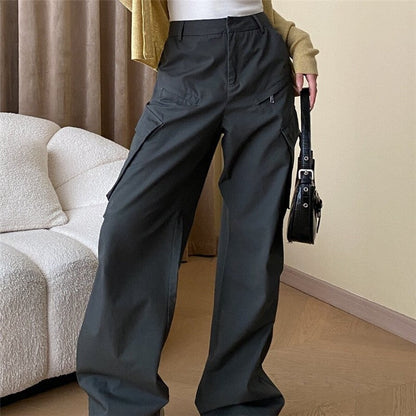 Wide Leg Pocketed Trousers in Solid Color